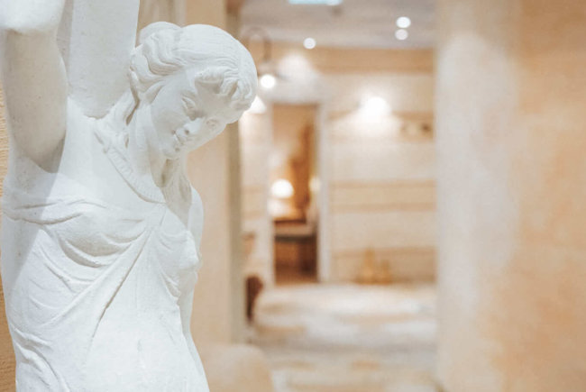 Der Wellnessbereich im Hotel Schneider